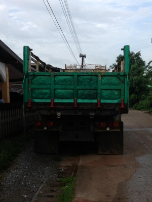 ขายซูโม่ 227 รถเดิมๆสวยมากครับ ราคา 975,000 หายากนะครับราคานี้ ซื้อไปพร้อมทำงานไม่ต้องทำไรเลย..