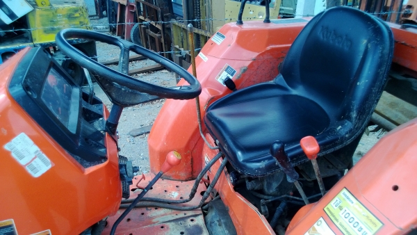 ไปบึงกาฬ แล้วนะครับ KUBOTA L4508   ใบมีดดันดินหน้า + โรตารีตราช้าง + ผาน 6 ตราช้าง