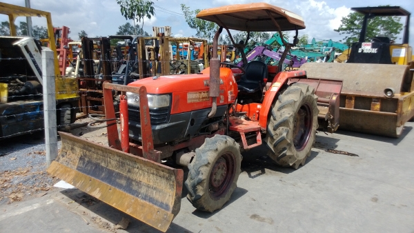 ไปบึงกาฬ แล้วนะครับ KUBOTA L4508   ใบมีดดันดินหน้า + โรตารีตราช้าง + ผาน 6 ตราช้าง