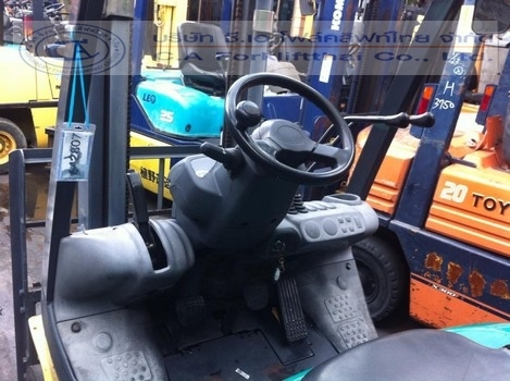 ขาย รถโฟล์คลิฟท์ KOMATSU รุ่น FG15-18
