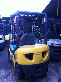 ขาย รถโฟล์คลิฟท์ KOMATSU รุ่น FG15-18