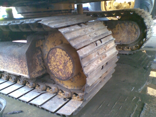 ต้องการขายรถขุดยี่ห้อkomatsu-pc60-2รถนำเข้าจากญี่ปุ่น ต้องการขายรถขุดยี่ห้อkomatsu-pc60-2รถนำเข้าจากญี่ปุ่น