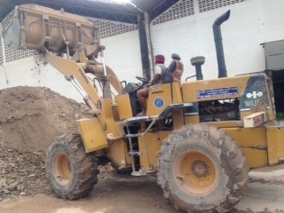 รถตัก KOMATSU WA150-1