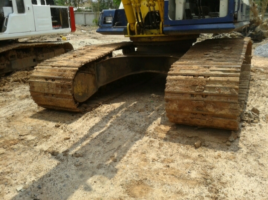 KOMATSU PC200-5 คอนโทรลยาว