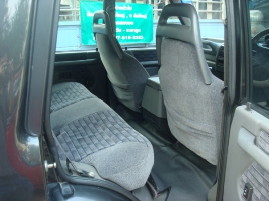 พี่บังข้างบ้านเอาไว้***ใช้ทุกวันส่งลูกไปโรงเรียน***ลดให้  ถ้าจะเอาจริงๆ   ต่อรองได้ที่ตัวรถ Land Rover Discovery