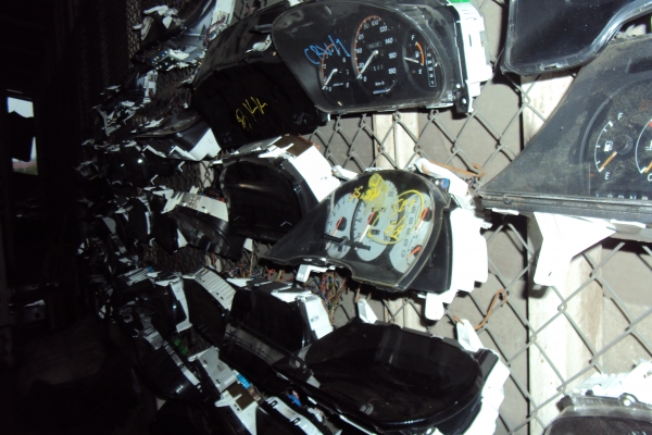 ขายจอไมล์รถยนต์ ทั้งญี่ปุ่นและยุโรป มีให้เลือกจำนวนมาก ขายจอไมล์รถยนต์ ทั้งญี่ปุ่นและยุโรป มีให้เลือกจำนวนมาก