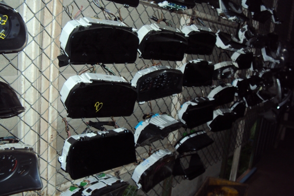 ขายจอไมล์รถยนต์ ทั้งญี่ปุ่นและยุโรป มีให้เลือกจำนวนมาก ขายจอไมล์รถยนต์ ทั้งญี่ปุ่นและยุโรป มีให้เลือกจำนวนมาก