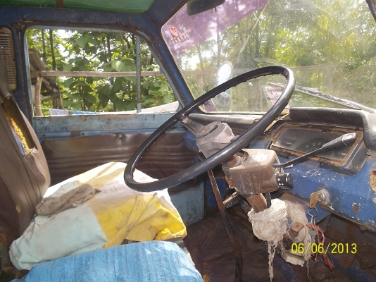 ขาย4ล้อกลาง  นิสสันคาร์บอนเครี่องอิซูสุ85แรง พร้อมใช้