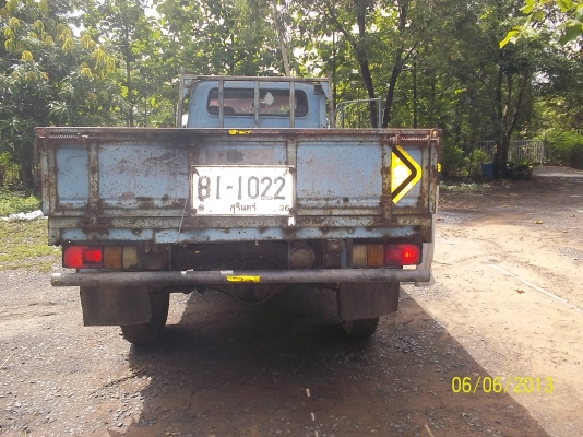 ขาย4ล้อกลาง  นิสสันคาร์บอนเครี่องอิซูสุ85แรง พร้อมใช้