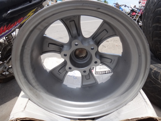 ขายล้อ 2 ชุด