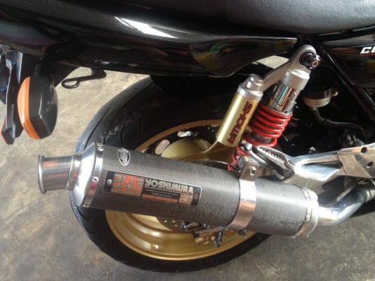 ขาย cb 400 เทค1 สนใจติดต่อ รุต 081-3585353