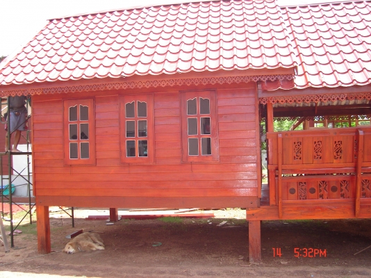 บ้านน๊อคดาวน์ร้อยเอ็ด