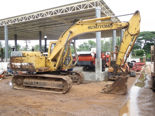 แบคโฮ รถขุดSUMITOMO LS2600EJ  รถนอก นำเข้า