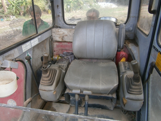 ขายรถแม็คโครพร้อมใช้