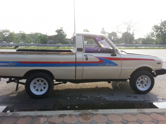 ลดสุดๆๆไปเลยไม่ต้องต่อขายMazda1000 47000คับผมอยู่สุพรรณบุรีราคาคุยกัน