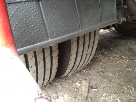 ขาย ISUZU FTRหัวโรโบคอบ CNG ห้างแท้ออกตรีเพชรปี 53 ตู้แห้งอลูมิเนียม10บาน 7.5เมตร เหมือนรถใหม่ จดทะเบียน ตุลาคม 2553