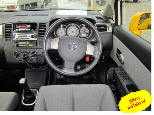 ขาย taxi สภาพป้ายแดง ขาย taxi สภาพป้ายแดง