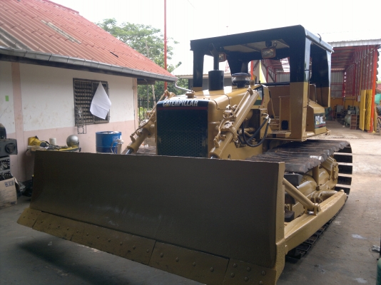 ขายแทรคเตอร์ D4E CAT เครื่องยนต์ 43V S/N 52X