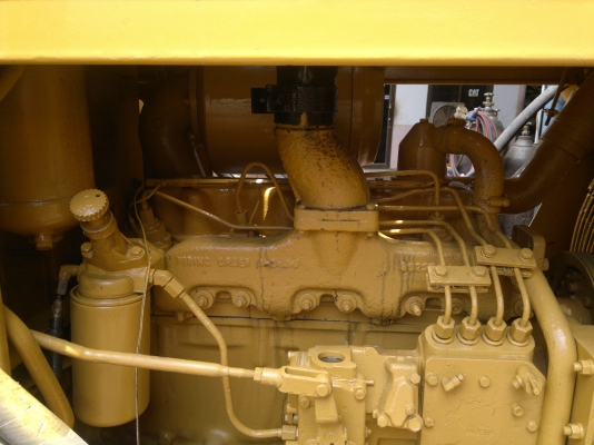 ขายแทรคเตอร์ D4E CAT เครื่องยนต์ 43V S/N 52X