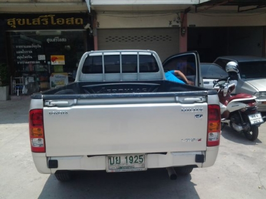 ขายด่วน toyota vigo ตอนเดียว ปี2010 สวย พร้อมใช้งาน