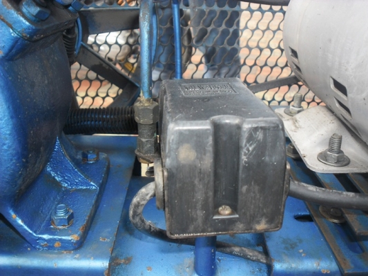 ขายปั๊มลมPUMA1/2Hp 2สูบถัง64ลิตรมอเตอร์มิสซูสีเดิมไม่รั่วไม่ซึม