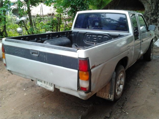 ขาย กระบะแค็ป BIG-M 2.5 ฝาแดง ปี34/91 เดิมเป็นรถเบนซิน วางเครื่องBD2.5ฝาแดง(ลงเล่ม) เครื่องดีติดง่าย ช่วงล่างแน่น ไม่มีส่าย พ.ธรรมดา แต่เบา คัสซีสวย ฝากระโปรงมีครบ แอร์เย็น ยางพอใช้ พื้นปูกระบะ ขยายแค็ปจากเล็กเป็นแค็ปใหญ่(ลงเล่ม) ทะเบียนขาด1ปี เก็บอีกหน่อ