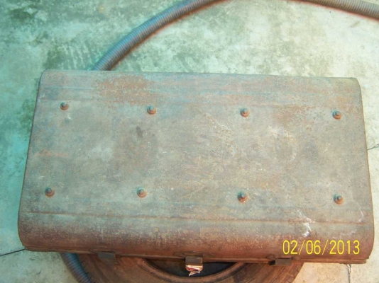 หีบเหล็กของเก่า หีบเหล็กของเก่า