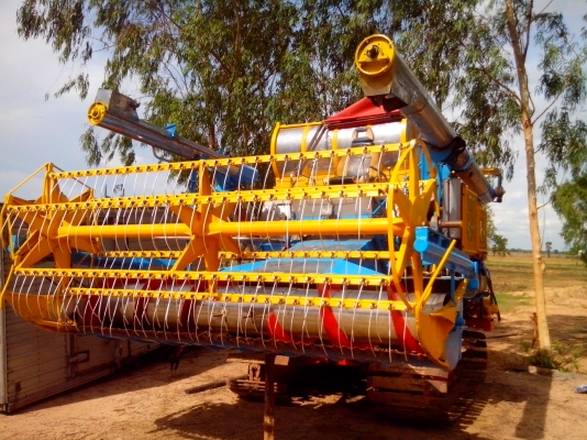 ขายด่วน รถเกี่ยวไทเจริญ