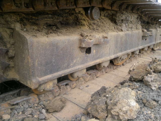 ขายรถแบคโฮ KOBELCO SK-200-YN-10 ซีเรี้ยล.41300 กว่า ไฟฟ้าเต็ม เอกสารใบอิมวอย สภาพรถทำงานราคาย้อมๆ ต่อรอง สนใจรีบจองด่วน