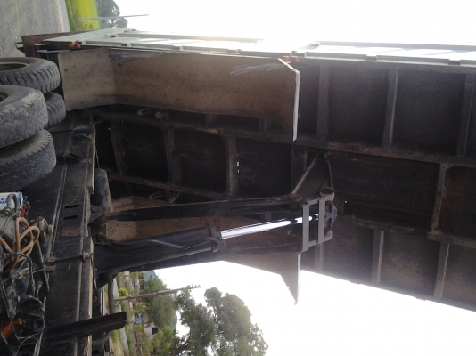 มาแล้วครับ HINO FM 1M 220 Hp ดัมพ์สามมิตรลอนเฉียงงามมากๆครับ มาแล้วครับ HINO FM 1M 220 Hp ดัมพ์สามมิตรลอนเฉียงงามมากๆครับ