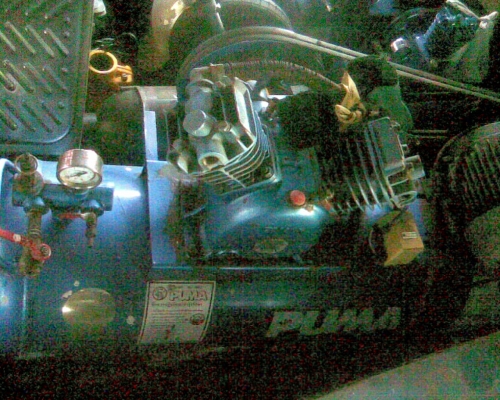 ปั้มลม 2 หัวพูม่า  150 ลิตร