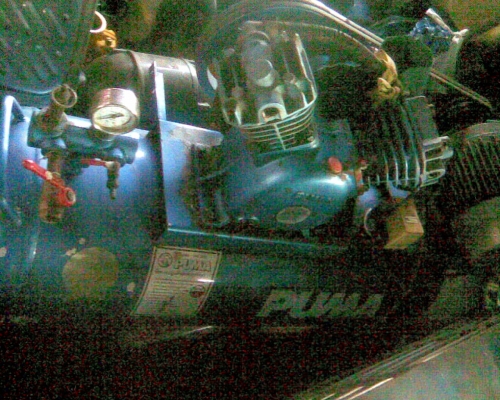 ปั้มลม 2 หัวพูม่า  150 ลิตร