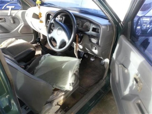 Isuzu SX ปี2000 เครื่อง 2500 เทอร์โบ แม็ก แมกลายเนอร์ แอร์ เครื่องดี พาวเวอร์ ราคาต่อรองได้