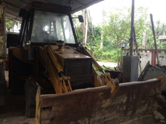 รถตัก JCB เพลาเดียว  สนใจติดต่อ 081 - 6079515