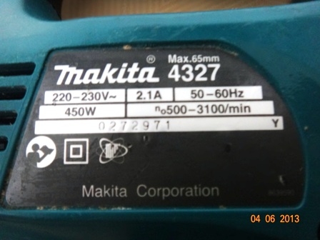 เลื่อยฉลุไฟฟ้า (Jig Saw) makita รุ่น 4327 (450w.) ปรับรอบได้ เลื่อยฉลุไฟฟ้า (Jig Saw) makita รุ่น 4327 (450w.) ปรับรอบได้