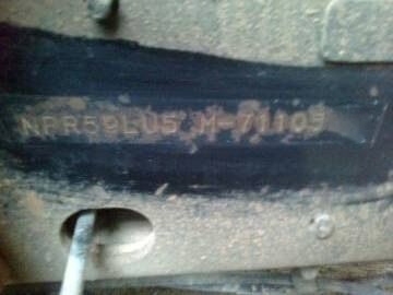 รถอิซูซุ 6 ล้อดั้ม NPR เปลื่ยนเครื่อง 120 แรงม้า ปี 36  สนใจติดต่อ 081 - 6079515