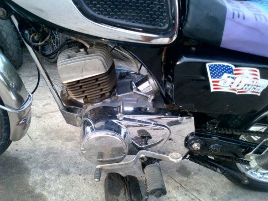 ขาย หรือ แลก kawazaki B1 มีทะเบียน รถสวย เครื่อง ดี แรกมากๆ พร้อมใช้ ลองดูคับ ขาย 17500 ขาย หรือ แลก kawazaki B1 มีทะเบียน รถสวย เครื่อง ดี แรกมากๆ พร้อมใช้ ลองดูคับ ขาย 17500