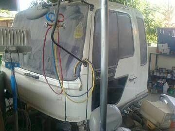 รถฮีโน่ 10 ล้อดั้ม 220 แรงม้า สนใจติดต่อ 081 - 6079515 รถฮีโน่ 10 ล้อดั้ม 220 แรงม้า สนใจติดต่อ 081 - 6079515