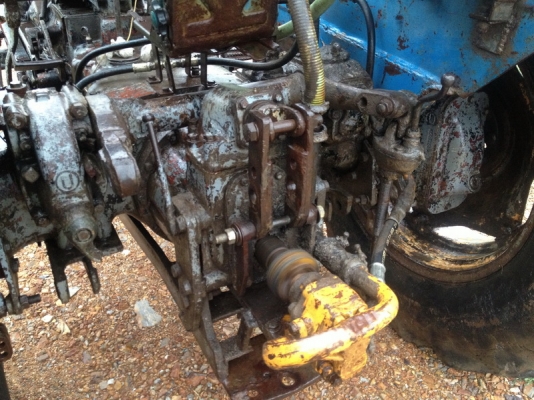 ขายรถไถใหญ่ถูกๆจอดไว้ไม่ได้ใช้ ขายทิ้งเลย 39000 บาท รถเครื่องติดขับได้นะคับ ขายรถไถใหญ่ถูกๆจอดไว้ไม่ได้ใช้ ขายทิ้งเลย 39000 บาท รถเครื่องติดขับได้นะคับ