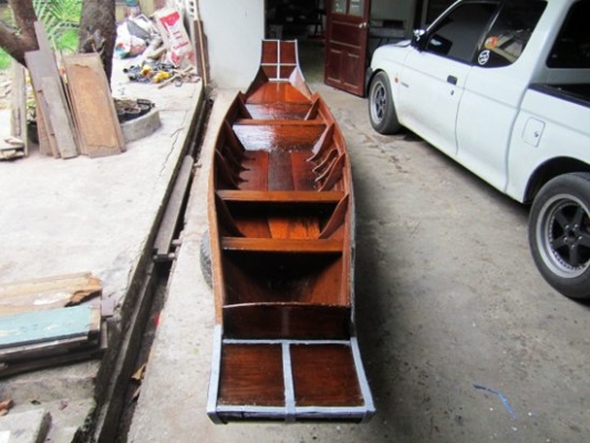 -ขายเรือ สำปั้น 10 ศอกใหม่ๆ ยาว5 เมตร