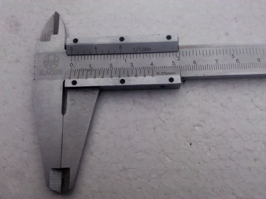 เหลือ 1 ตัว เวอร์เนีย MACOH 12 นิ้ว วัดกว้าง ลึก และรูใน ได้หมด ตัวเลยชัดอ่านง่ายมือสองพร้อมใช้