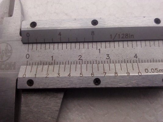 เหลือ 1 ตัว เวอร์เนีย MACOH 12 นิ้ว วัดกว้าง ลึก และรูใน ได้หมด ตัวเลยชัดอ่านง่ายมือสองพร้อมใช้