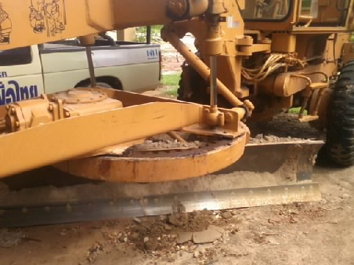 ขายรถเกรด KOMUTSU GD281 พร้อมใช้งาน สภาพดี เล่มทะเบียนพร้อมโอนครับ
