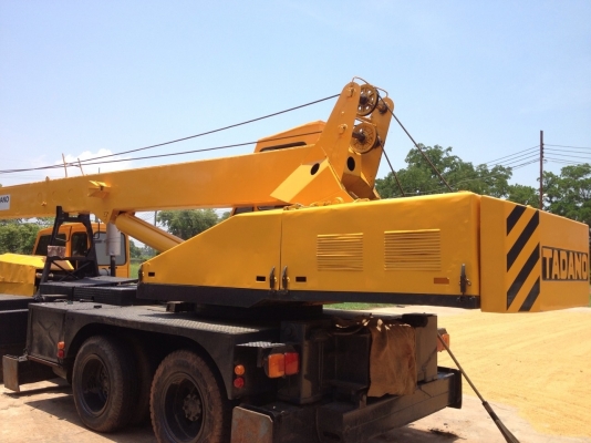 รถเครนทาดาโน่16t สภาพสวย พร้อมใช้งานคะ