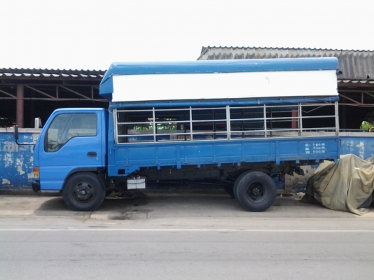 รถอีซูซุNKR รถอีซูซุNKR