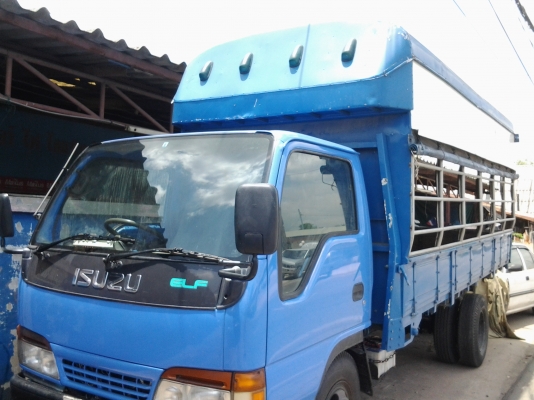 รถอีซูซุNKR รถอีซูซุNKR