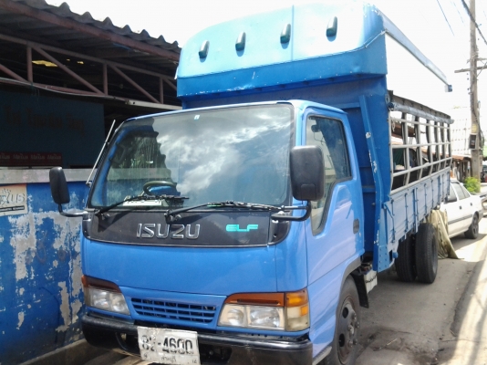 รถอีซูซุNKR รถอีซูซุNKR