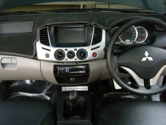 ขายด่วน รถบ้านป้ายแดง ออก ส.ค.54