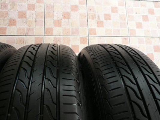 ขายยาง MICHELIN LC----205-65-15----สวยๆ (1ชุด)