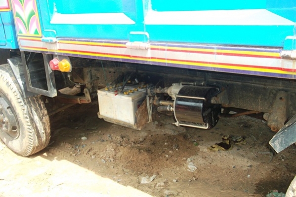 NPR  115 Fหน้าหลัง  สวยพร้อมลุย  เล่มทะเบียน